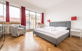 Merkur Apartments