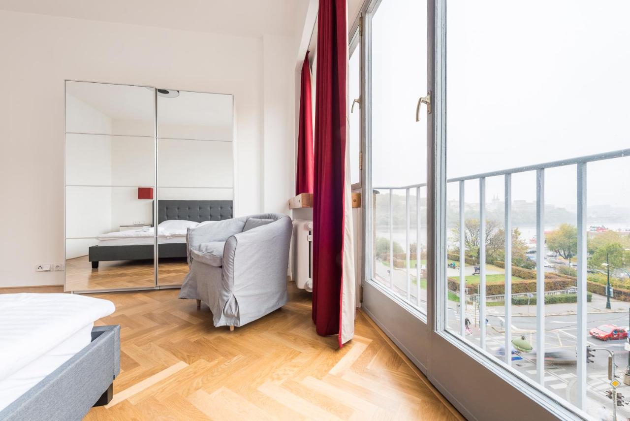 Merkur Apartments Прага Экстерьер фото