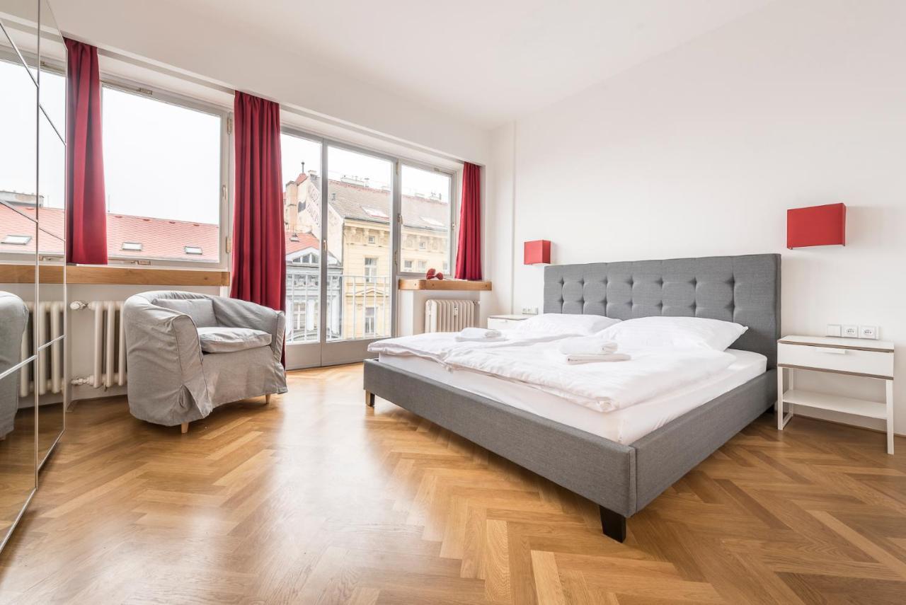 Merkur Apartments Прага Экстерьер фото