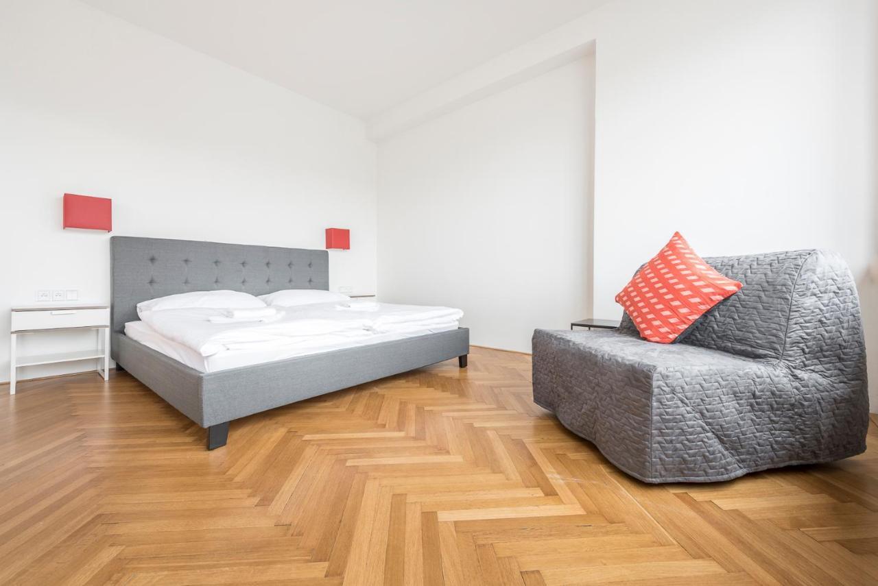 Merkur Apartments Прага Экстерьер фото