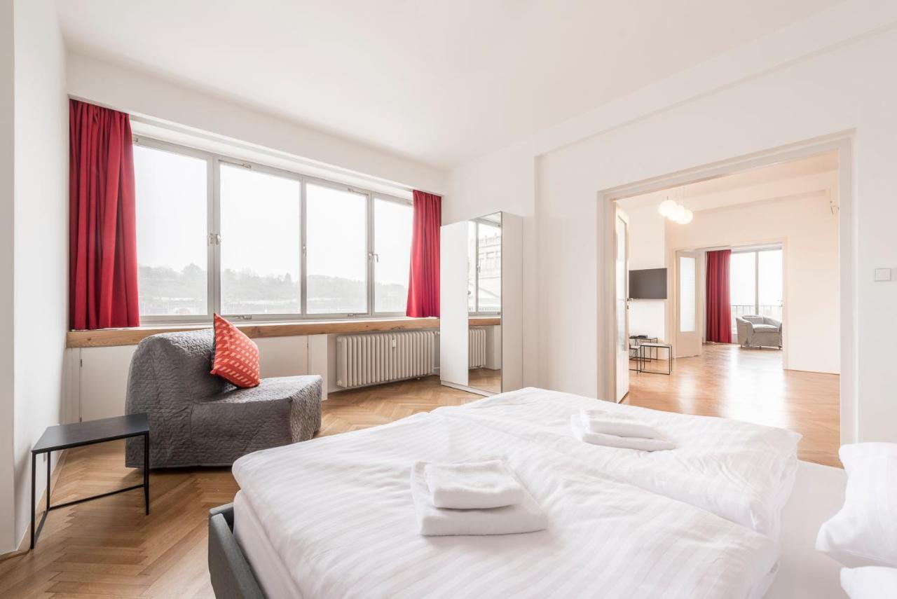 Merkur Apartments Прага Экстерьер фото