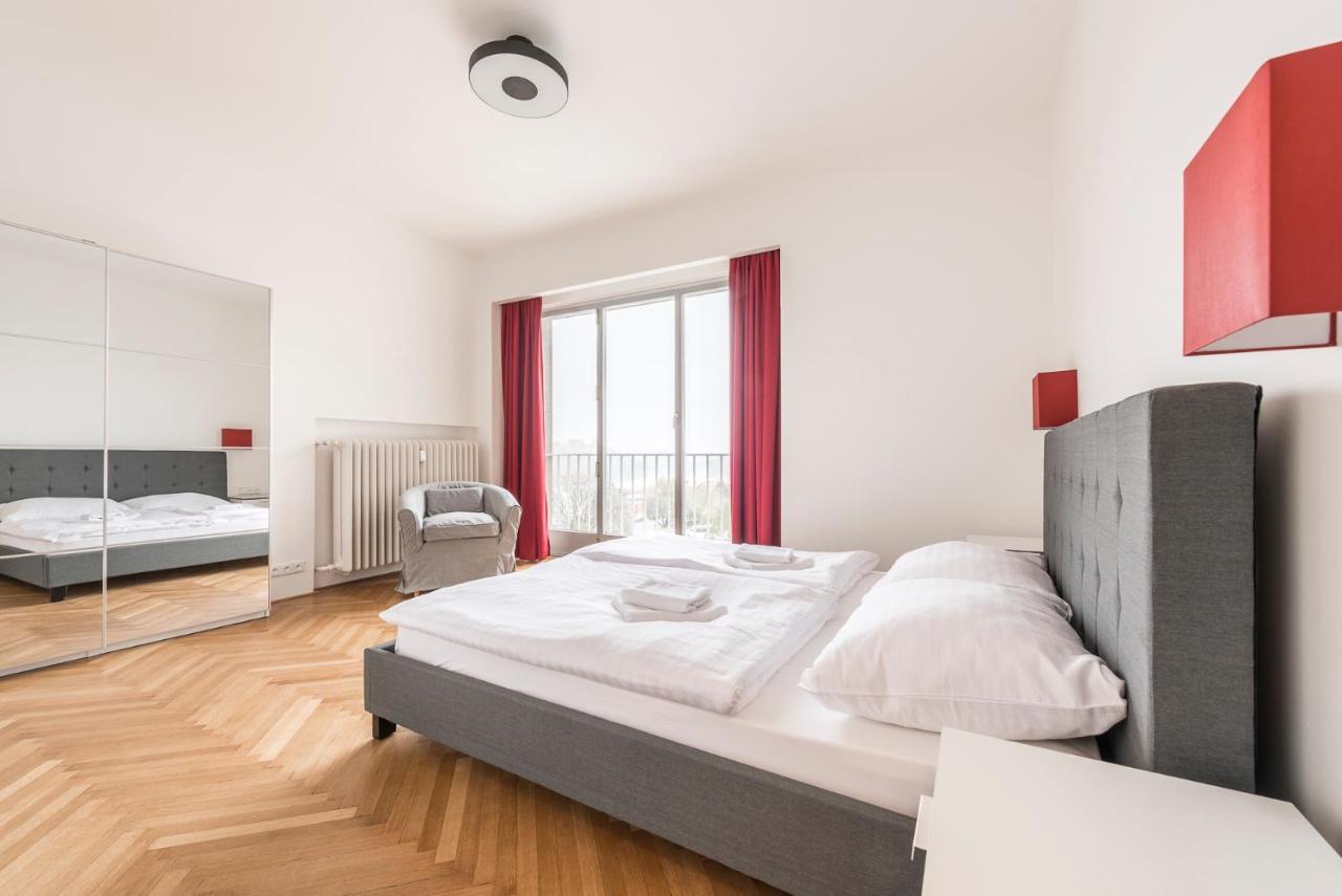 Merkur Apartments Прага Экстерьер фото